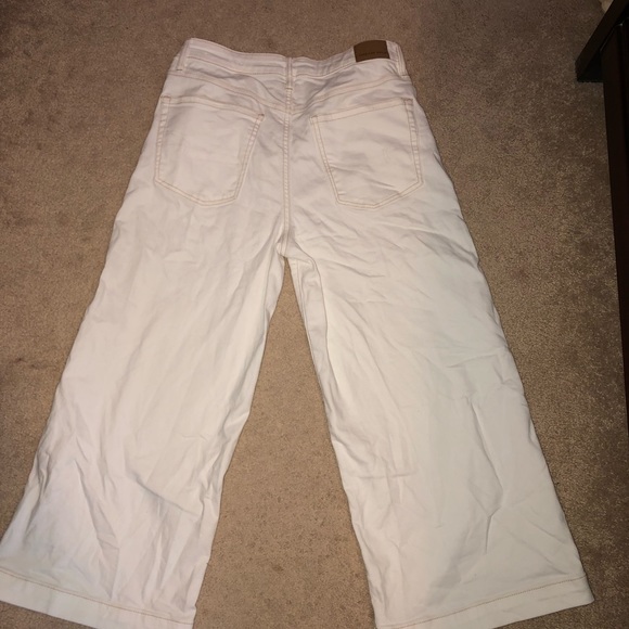 American Eagle Jeans - Picture 3 of 9